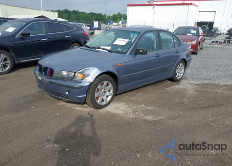2003 BMW 325Xi z USA, uszkodzony, nr VIN WBAEU33443PM53282